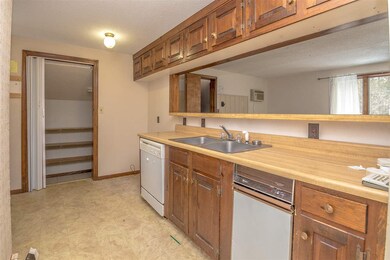 296 Thompson Rd, North Conway, NH 03860 - photo 2