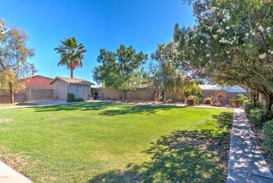 1321 N Rowen-20