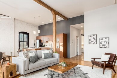 T 225 N 4th St00044