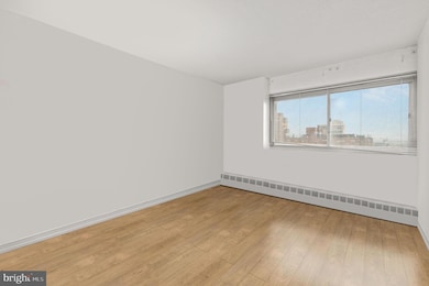 2101 17 Chestnut St unit 1613, Philadelphia, PA 19103 - photo 6
