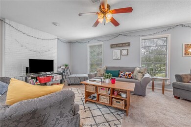 1603 Lawyer St, College Station, TX 77840 - photo 5