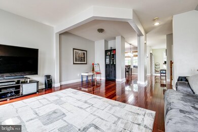 3308 Beechcliff Dr, Alexandria, VA 22306 - photo 4