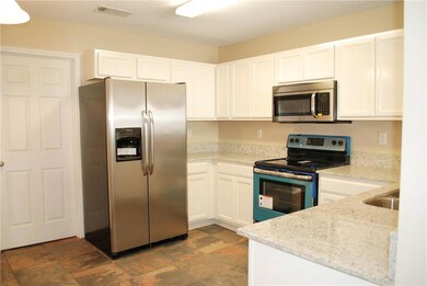 1049 Clairise Ct, Slidell, LA 70461 - photo 3