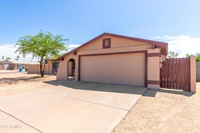 2425 E John Cabot Rd, Phoenix, AZ 85032 - photo 2