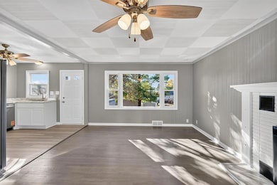 3265 E Washington Ave, Des Moines, IA 50317 - photo 7