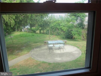 1206 Douglas St, Ambler, PA 19002 - photo 7