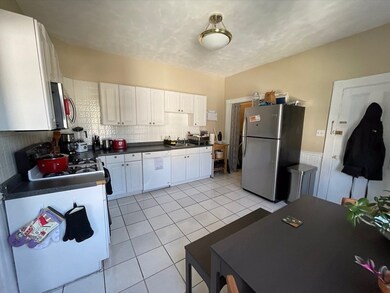 5 Fuller St unit A, Waltham, MA 02453 - photo 3