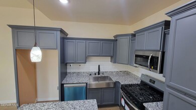 125 Loma Vista Dr unit A, Sunland Park, NM 88063 - photo 7