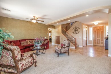 4) FORMAL LIVING