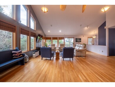 760 SW Range Dr, Waldport, OR 97394 - photo 6