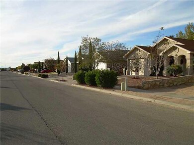 14265 Desert Fire Ct unit 2, Horizon City, TX 79928 - photo 2