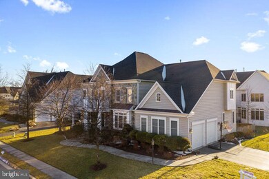 43467 Mountcastle Dr, Chantilly, VA 20152 - photo 4