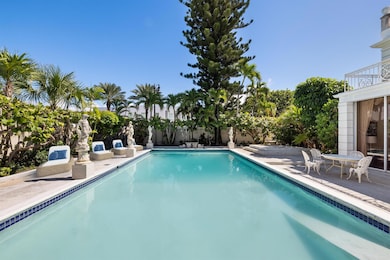 1048 S Ocean Blvd, Palm Beach, FL 33480 - photo 6