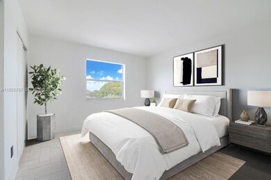 12215 W Dixie Hwy unit 306, North Miami, FL 33161 - photo 2