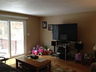 43 Valleyview Ct, Fitchburg, MA 01420 - photo 7