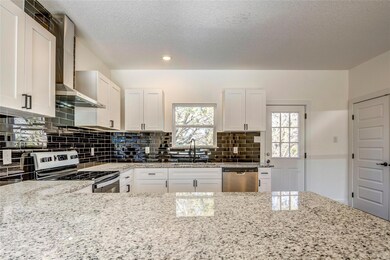 3023 Brazos River Dr unit 1 for lease, Granbury, TX 76048 - photo 6