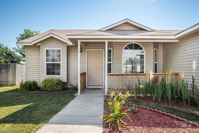 1726 S Woodland Dr, Nampa, ID 83686 - photo 2