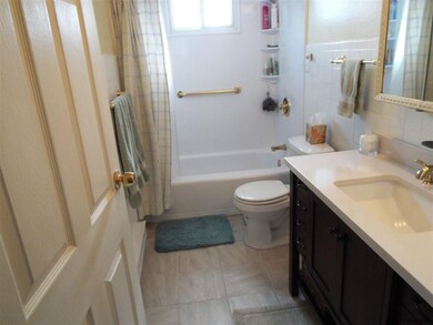 19 California Ave, Rensselaer, NY 12144 - photo 6