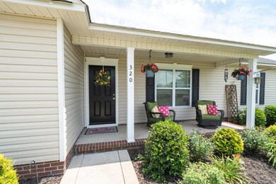 320 Bent Tree Ln, Dunn, NC 28334 - photo 4