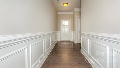 106 Fox Cove Rd, Hendersonville, NC 28792 - photo 2