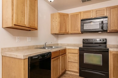 2316 Sailing Way N unit C, Kerrville, TX 78028 - photo 6