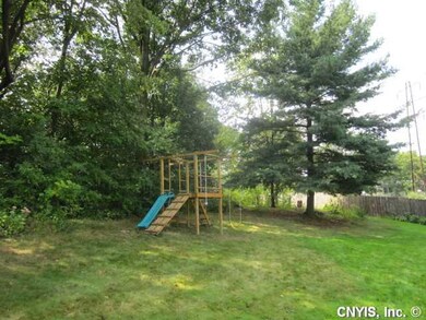 Yard/Garden. Plenty of room in this yard, the play