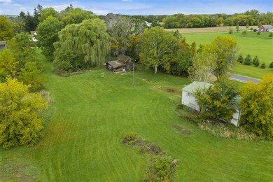 3537 Old Stone Rd, Stoughton, WI 53589 - photo 7