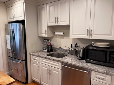 87 Ossipee Rd unit 87, Newton Upper Falls, MA 02464 - photo 6