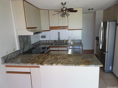 Kahala Towers unit B1204, Honolulu, HI 96816 - photo 3