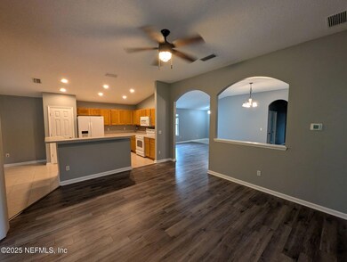 712 N Edenbridge Way, Saint Augustine, FL 32092 - photo 5