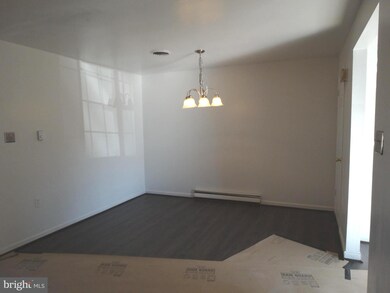 3546 Gregway Dr, Chambersburg, PA 17202 - photo 3