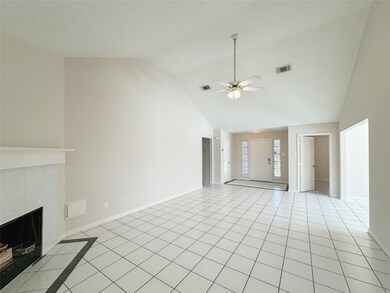 6835 Redding Springs Ln, Houston, TX 77086 - photo 6