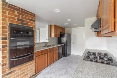 7119 Shady Arbor Ln, Houston, TX 77040 - photo 5