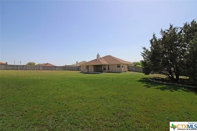 1104 Wren Cir, Copperas Cove, TX 76522 - photo 3