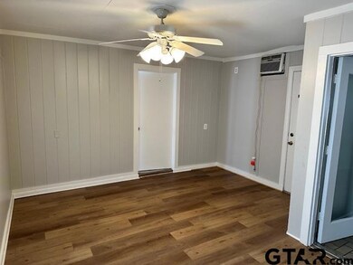 1435 Glenrose St, Tyler, TX 75701 - photo 4