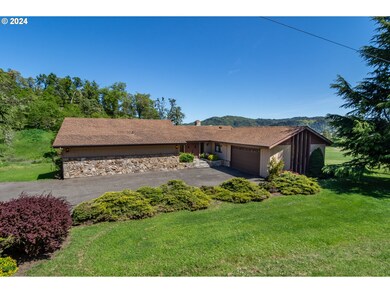 1610 Arcadia Dr, Roseburg, OR 97471 - photo 2