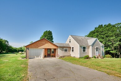 85 Old Amherst Rd, Sunderland, MA 01375 - photo 3