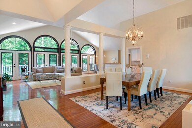 1838 Strickland Ct, Woodbridge, VA 22191 - photo 7