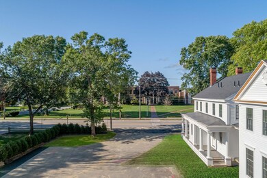 149 E Main St unit 10, Yarmouth, ME 04096 - photo 2