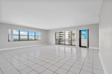 Large open area for your dining/living ...