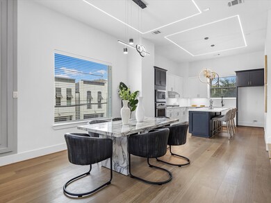 861 Fisher St unit D, Houston, TX 77018 - photo 3