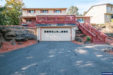 330 Patricia Dr, Gladstone, OR 97027 - photo 2