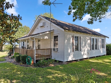 14309 Vrlla Rd, Guy, TX 77444 - photo 3