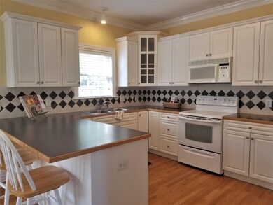 586 Stillwater Dr, Winterville, NC 28590 - photo 5