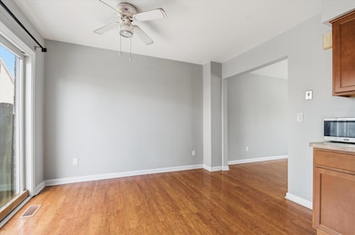 8380 Lakeview Dr unit 55, Ypsilanti, MI 48198 - photo 7