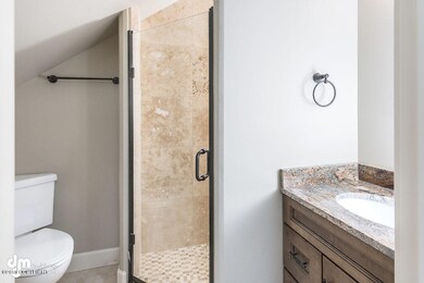 Bathroom_DMD_9834-SMALL