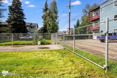 40-Back Yard_KI_005-Edit