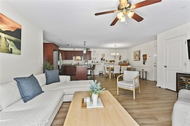 2 Gray Coach Ln unit 210, Cranston, RI 02921 - photo 7