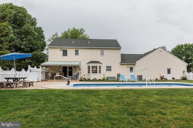 41 Magnolia Dr, Leola, PA 17540 - photo 4