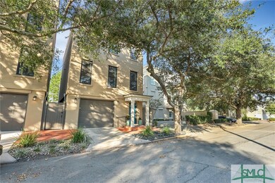 406 W Wayne St, Savannah, GA 31401 - photo 2